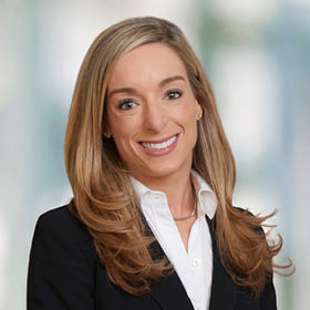Professional Headshot of Lauren Marouni