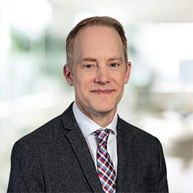 Professional Headshot of Jesse Hertstein