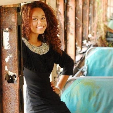 Ariana at 17 years old