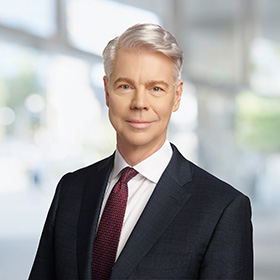 Professional Headshot of Karl Hampe