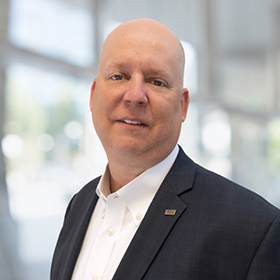 Professional Headshot for Heath Winsheimer