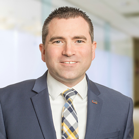 Professional Headshot of Ryan Hecht