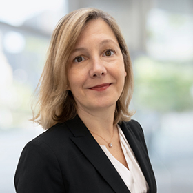 Professional Headshot of Anke Krueger