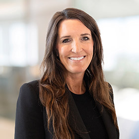 Professional Headshot of Lacy Lyons