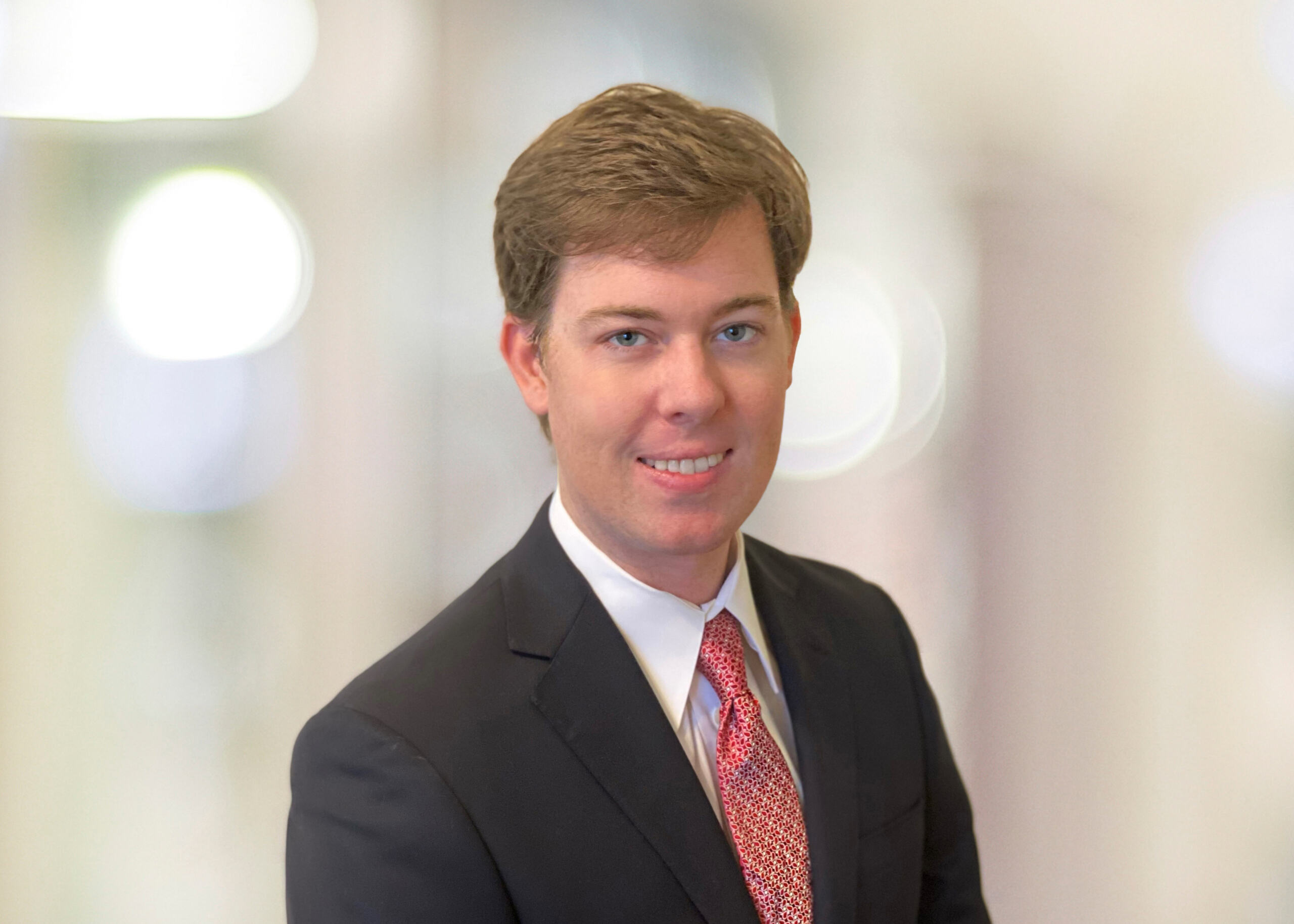 Professional headshot for Daniel Smith