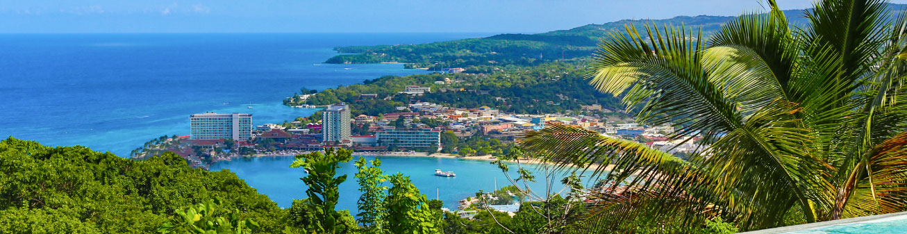 Image of a beach in Jamaica.