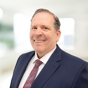 Professional Headshot of Scott Taylor